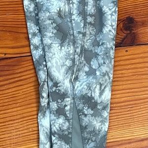 Body Glove 7/8 Leggings Tie Dye Media Pockets Sz S